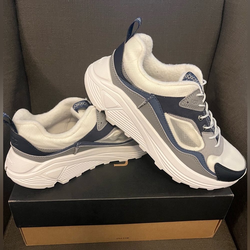 Mens UGG MIWO Trainer Low Mono